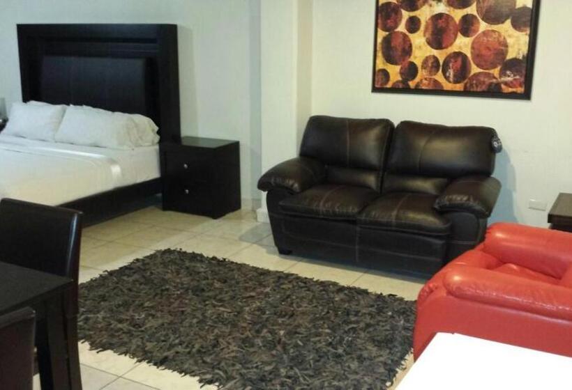 استودیوی سوپریور, Premier Hotel Suites