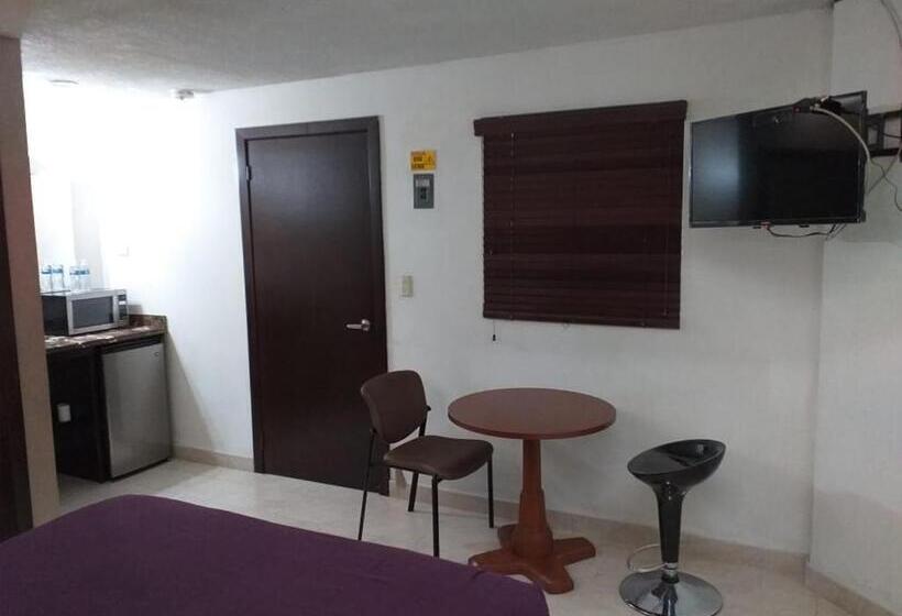 استودیو اجرایی, Premier Hotel Suites