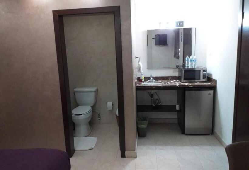 استودیو اجرایی, Premier Hotel Suites