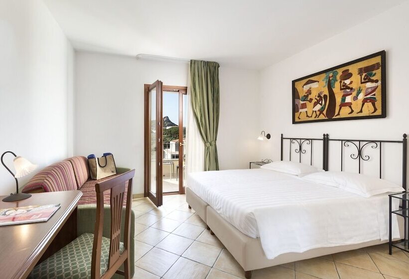 Номер Стандарт Трехместный, Blu Hotel Morisco