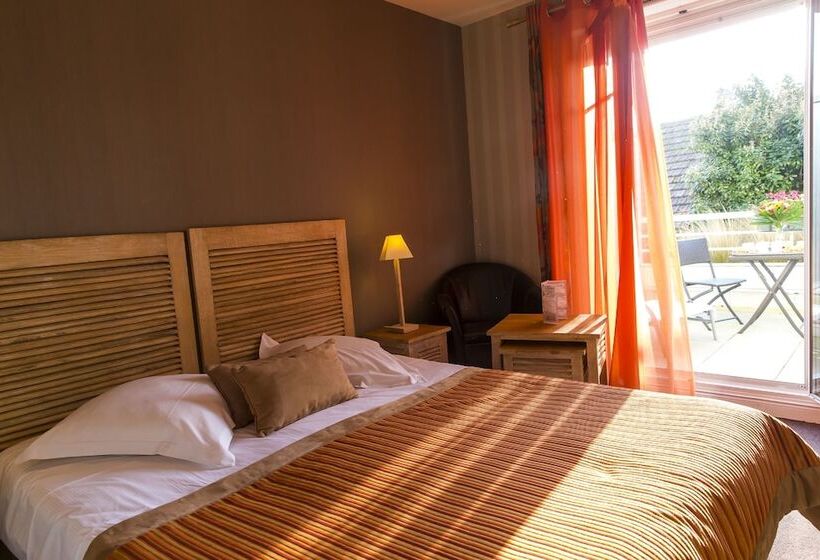 Номер Стандарт с Террасой, Almoria Hôtel & Spa