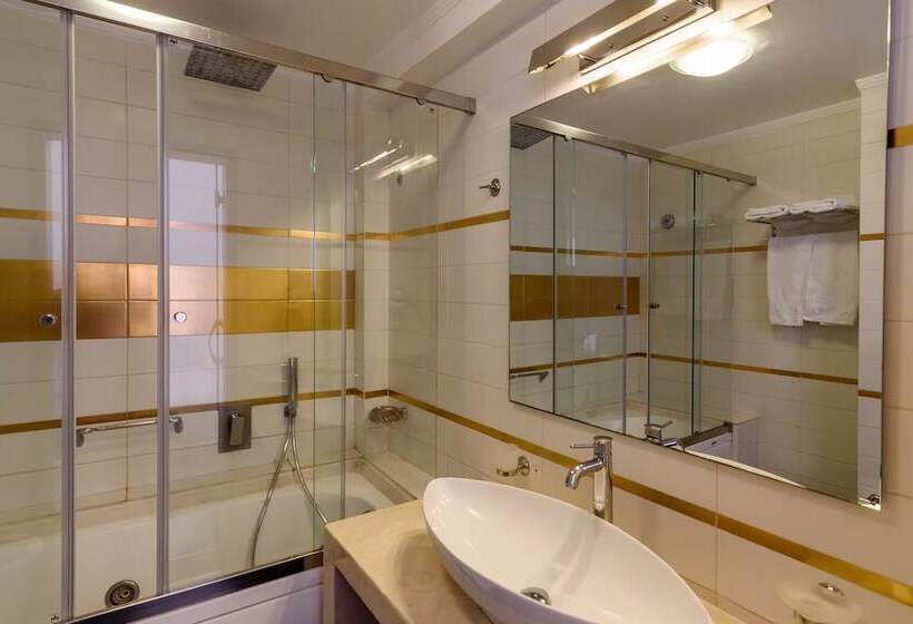 سوییت, La Mer Deluxe Hotel & Spa