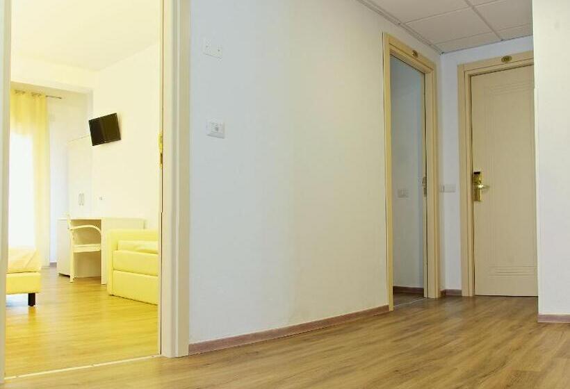 Quarto Triplo Estandar, Nettuno