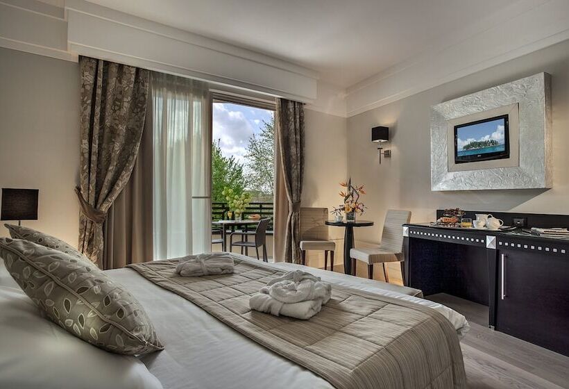 Номер Deluxe, Park Hotel Junior