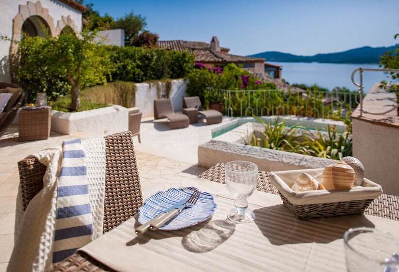 Люкс Deluxe Вид на Море, Aethos Sardinia
