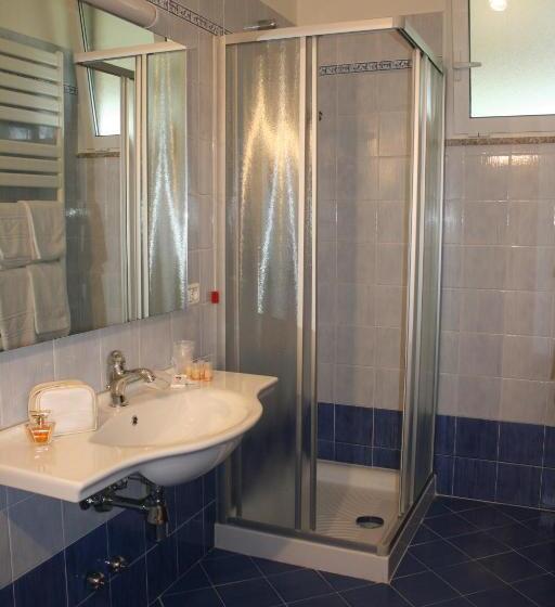 Полулюкс Вид на Озеро, Residence Miralago Rooms & Apartments