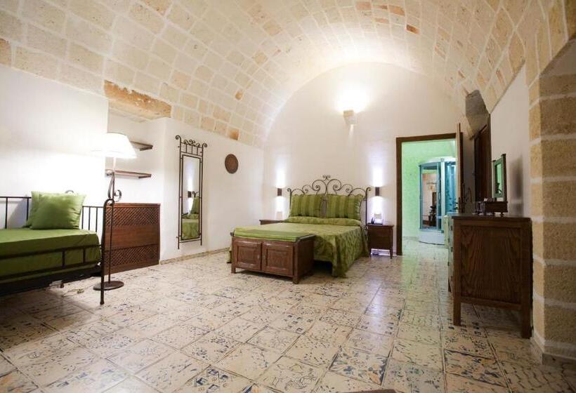 Четырехместный Номер Стандарт, Masseria Bosco & Masseria Strazzati
