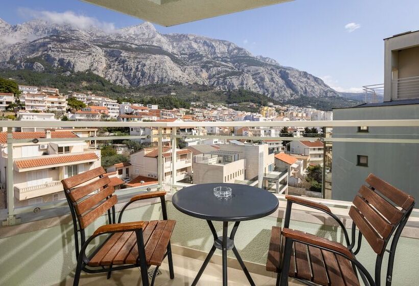 اتاق استاندارد با چشم‌انداز کوهستان, Park Makarska