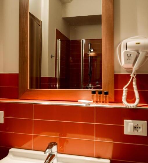 Апартаменты 3 Спальни, Residence Dei Fiori