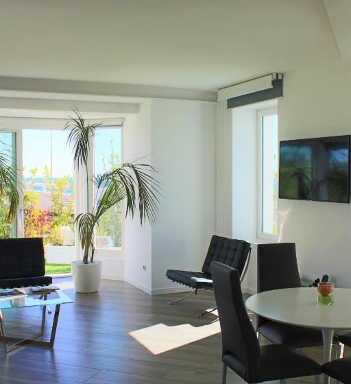 سوییت سوپریور با چشم‌انداز دریا, Sanremo Luxury Suites