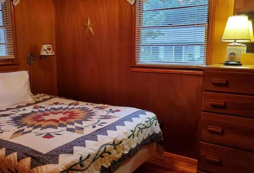 Люкс Вид на Реку, Cozy Creek Cottages