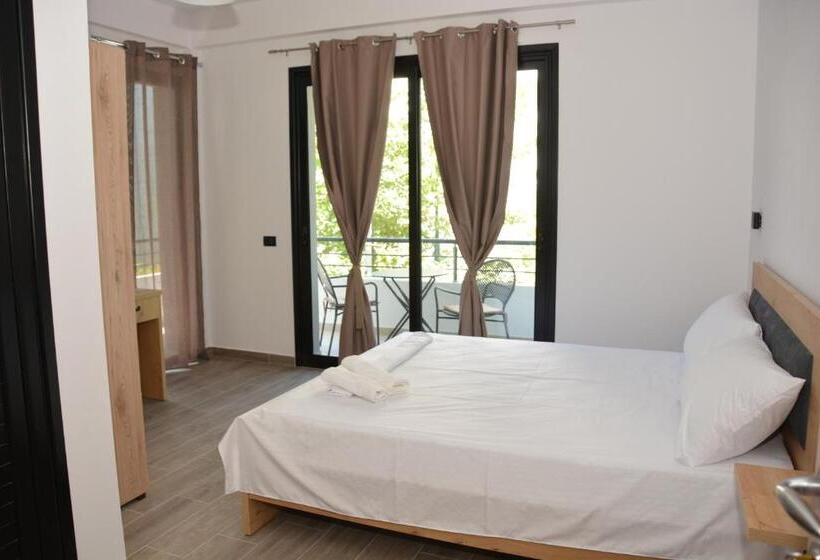 اتاق استاندارد با تراس, Lungomare Private Rooms