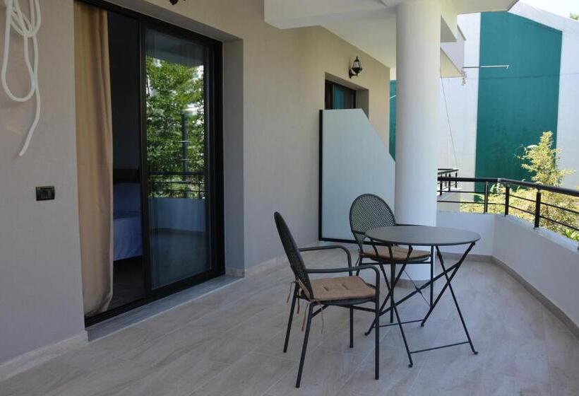 اتاق استاندارد با بالکن, Lungomare Private Rooms