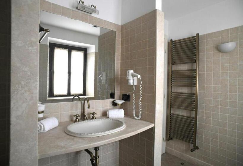 חדר דלוקס, Relais Bella Rosina Pool & Spa