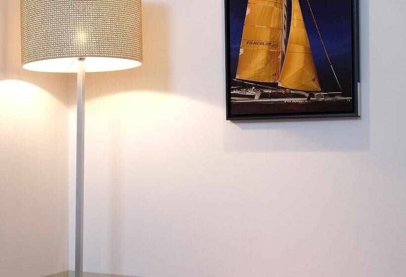 Family Suite, Trinite