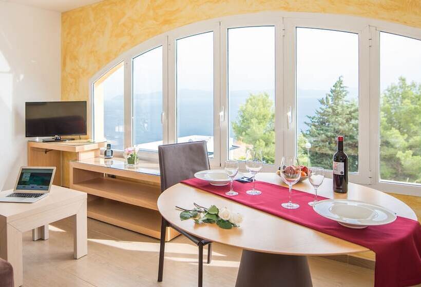 آپارتمان 2 خوابه, Aparthotel Ona Aucanada