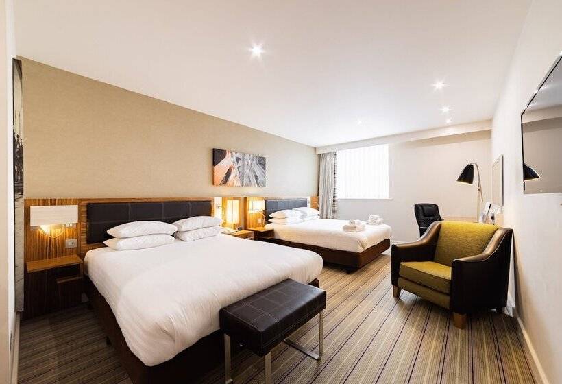 اتاق استاندارد با 2 تخت دوبل, Voco Winchester Hotel & Spa, An Ihg Hotel