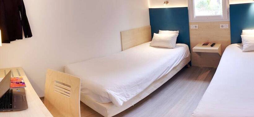 Номер Стандарт, Kyriad Direct Perpignan Nord   Aéroport