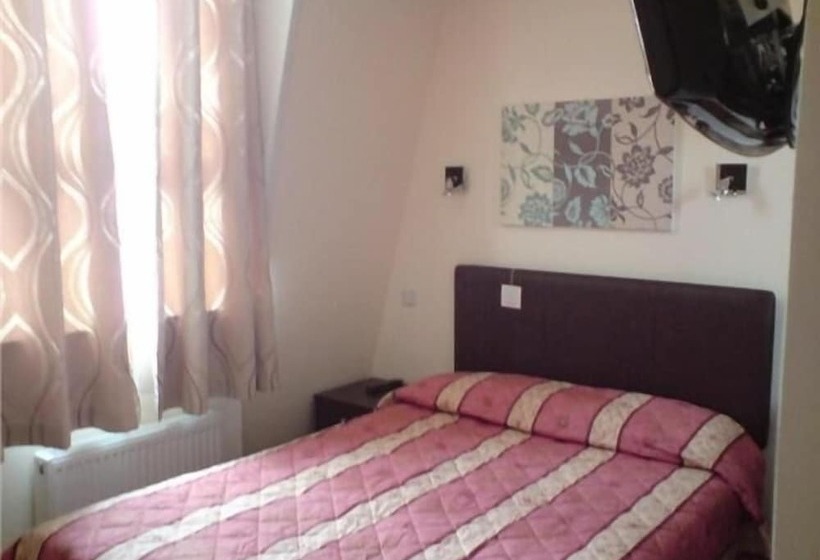 Номер Стандарт, Notting Hill Gate