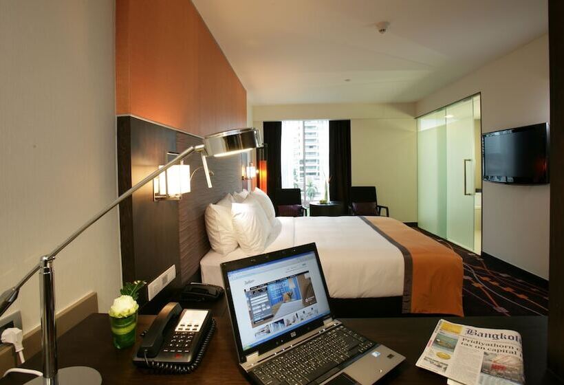 سوییت, Radisson Suites Bangkok Sukhumvit
