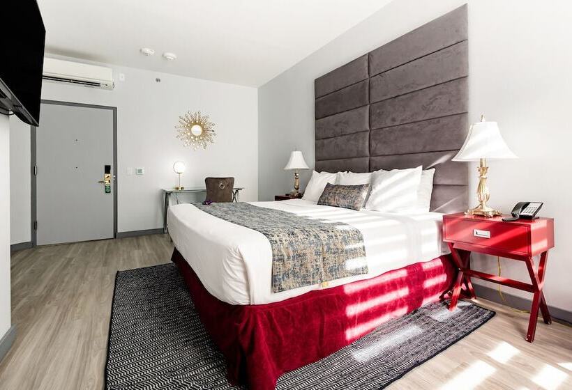 اتاق استاندارد با تخت بزرگ, St. James