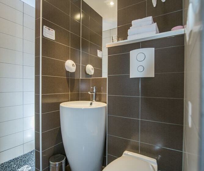 Номер Комфорт, Appart Hôtel Des Capucins