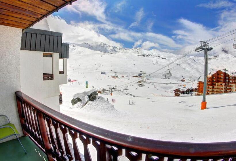 اتاق استاندارد سه نفره, Le Val Chavière