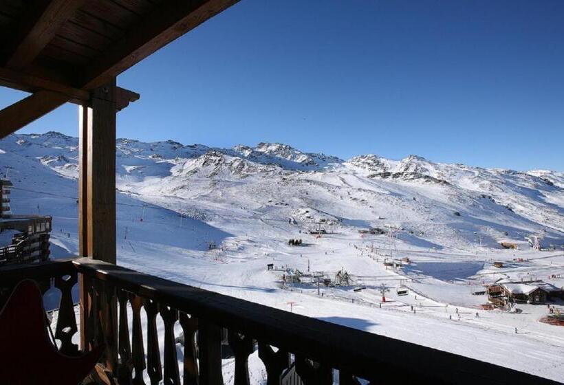 اتاق استاندارد سه نفره, Le Val Chavière