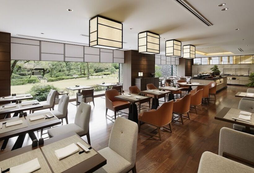Полулюкс Повышенной Комфортности, Grand Prince Hotel Takanawa