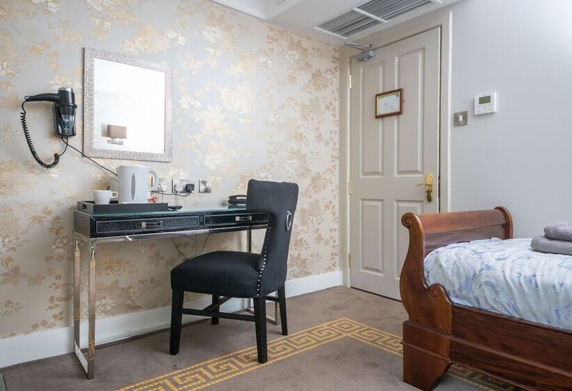 Номер Стандарт Индивидуальный, Guildford Manor Hotel & Spa