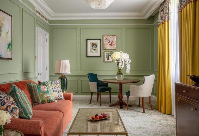 Люкс Кровать Кинг, Four Seasons Hotel Hampshire