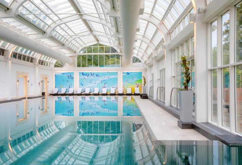 Номер Стандарт, Four Seasons Hotel Hampshire