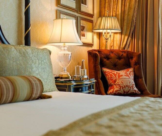 اتاق رویال, The Leela Palace New Delhi