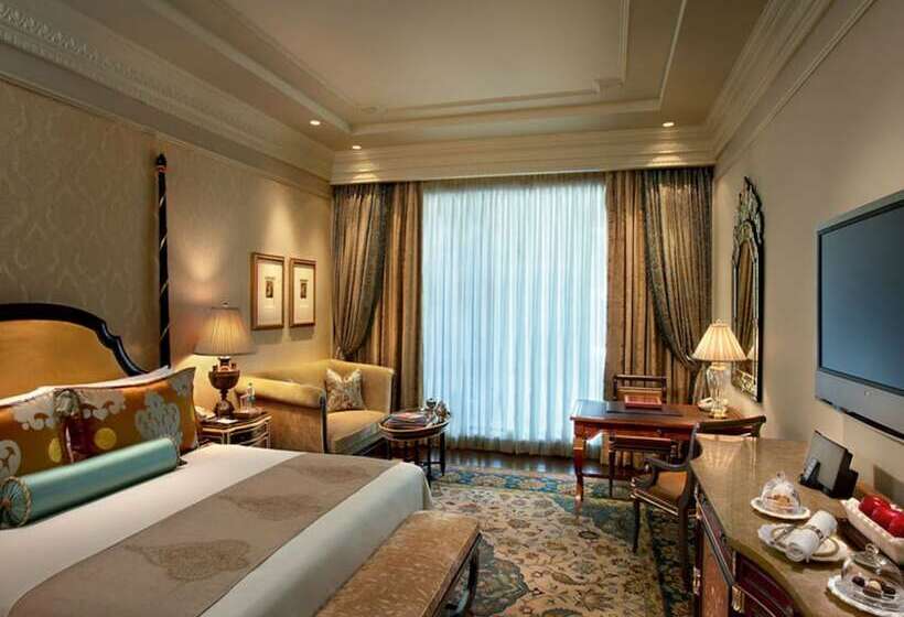 اتاق کلاب, The Leela Palace New Delhi