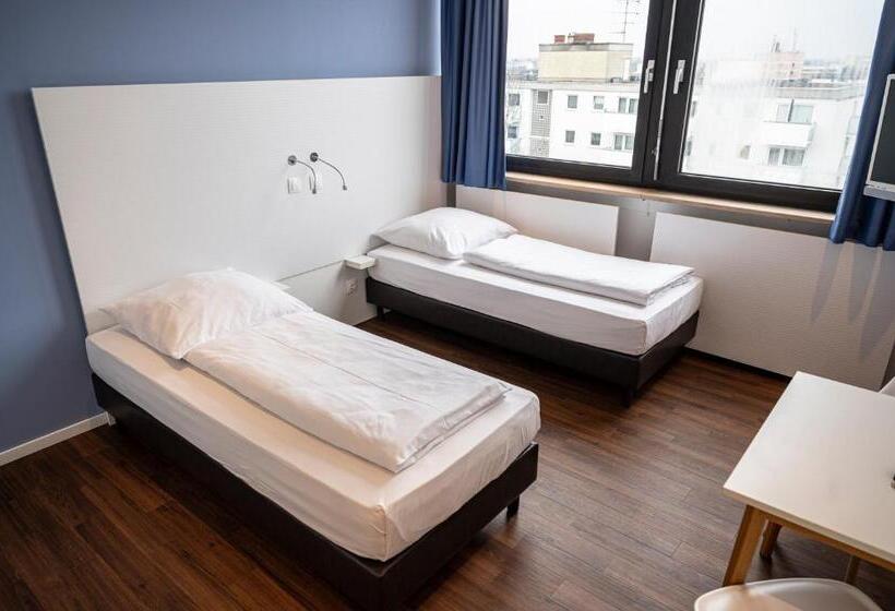 اتاق استاندارد, Apartmenthaus International
