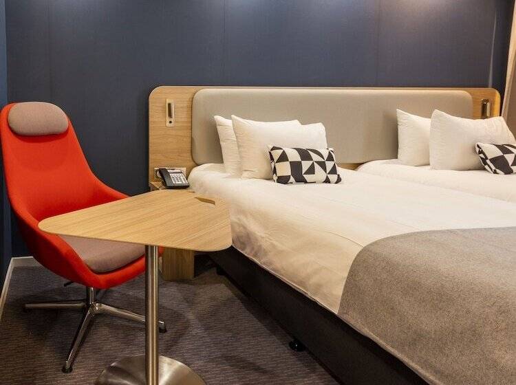 اتاق استاندارد, Holiday Inn Express   Nice   Grand Arenas, An Ihg