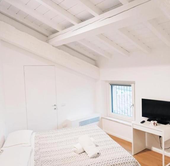 سوئیت 2 خوابه, Residenze Mazzini