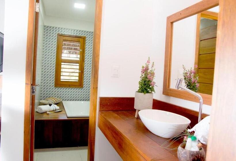 اتاق لوکس با بالکن, Villa água De Coco Preá