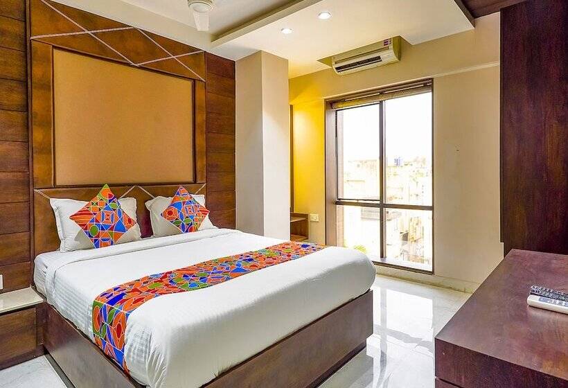 Номер Deluxe, Fabhotel Eros 211   Nr Sreebhumi