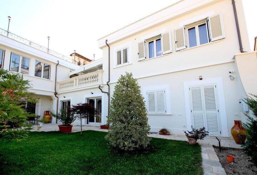 اتاق استاندارد با چشم‌انداز باغ, Residenza San Flaviano, Relais Di Charme