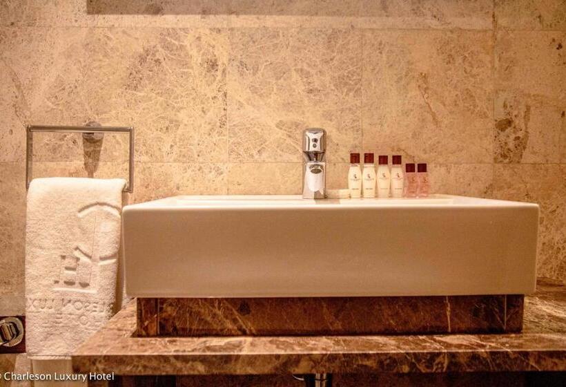 سوئیت پرزیدنت, Charleson Luxury