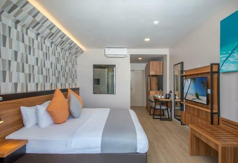 اتاق لوکس با چشم‌انداز دریا, Triton Prestige Seaview And Spa