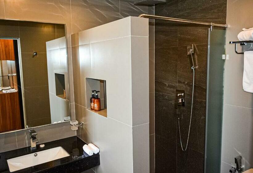 اتاق استاندارد تودرتو, Triton Prestige Seaview And Spa