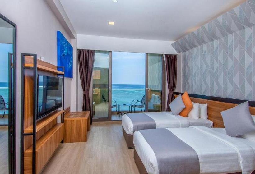 اتاق لوکس با چشم‌انداز دریا, Triton Prestige Seaview And Spa