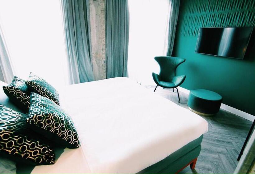 اتاق استاندارد با بالکن, Bed, Bites & Business Hotel Rotterdam