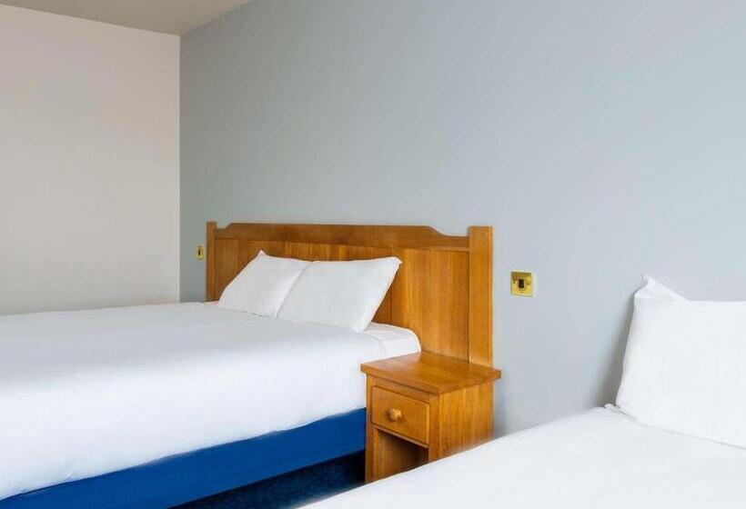 Семейный Номер, Ibis Budget Bromsgrove