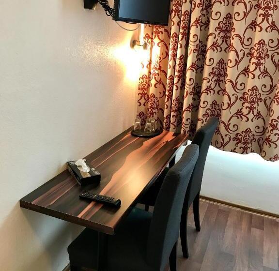 Номер Стандарт Трехместный, Pension Alpha   Frankfurt City Central Station