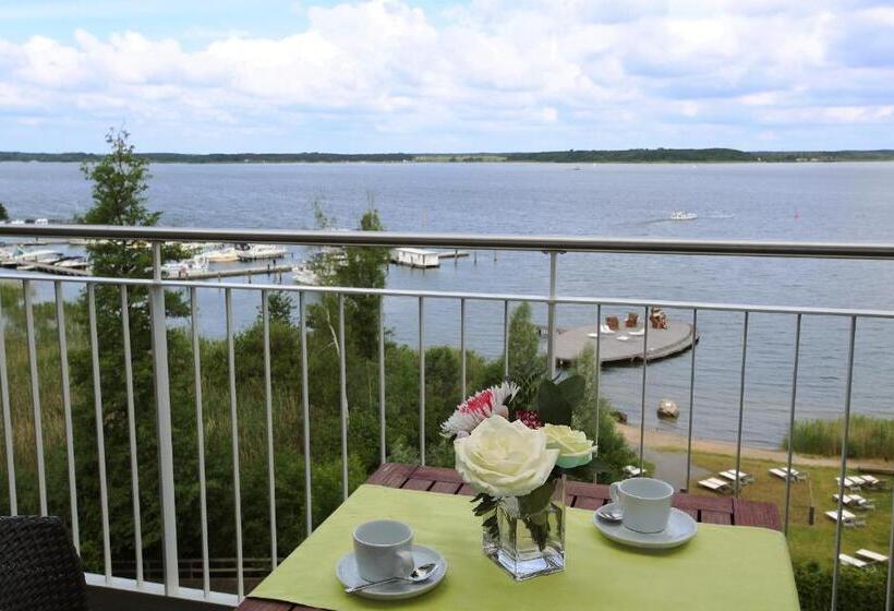 Superior room with lake view, Seehotel Fleesensee