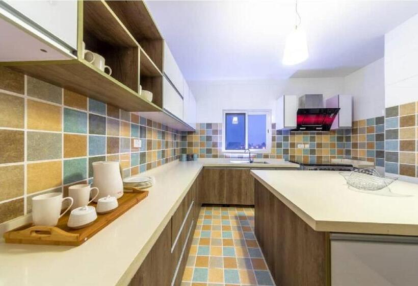 آپارتمان 2 خوابه, Montecito Apartments
