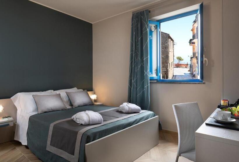 Deluxe Room Mountain View, Casa Blandano B&b